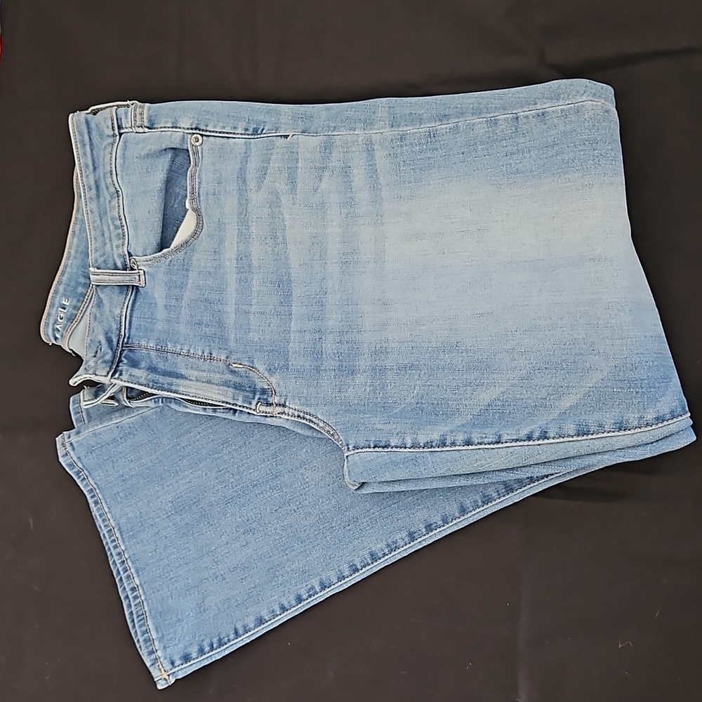 American Eagle Skinny Kick Jeans